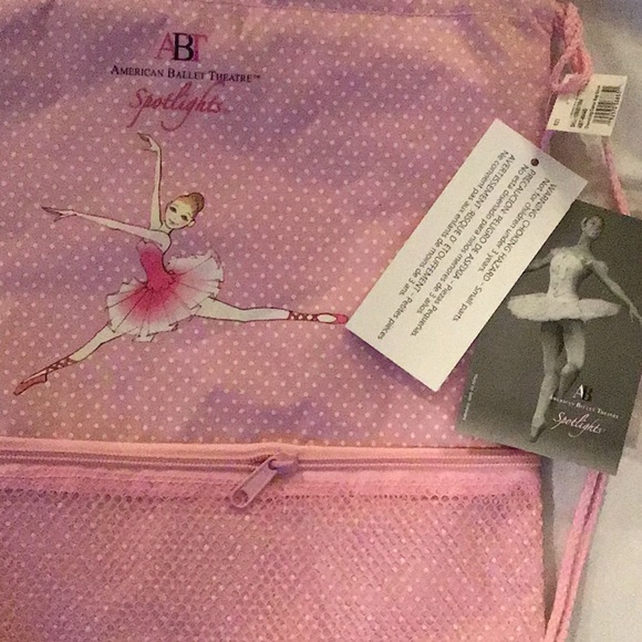 🌸[2/$30.00]🌸 Ballet Bag - Picture 5 of 8